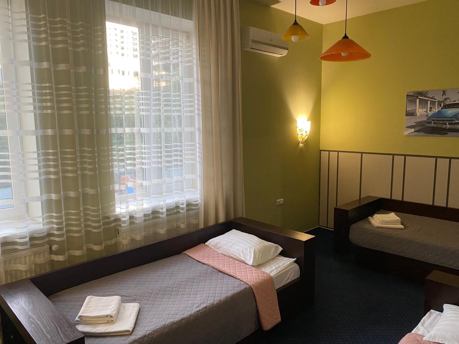 Gosudar Hotel Kropyvnytsky Extérieur photo