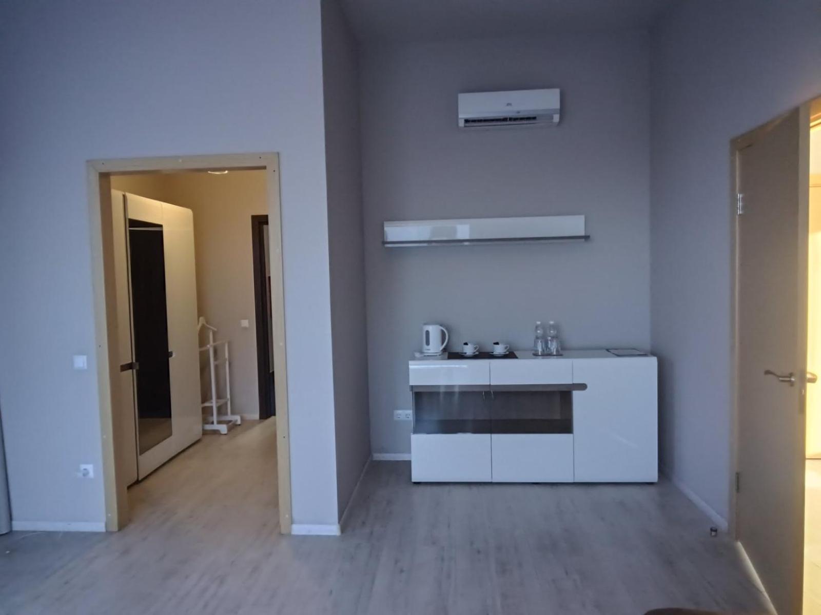 Gosudar Hotel Kropyvnytsky Extérieur photo