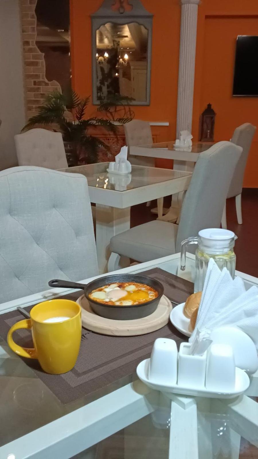 Gosudar Hotel Kropyvnytsky Extérieur photo